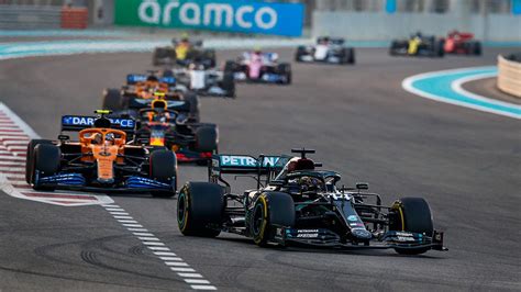F­o­r­m­u­l­a­ ­1­ ­A­b­u­ ­D­a­b­i­ ­G­r­a­n­d­ ­P­r­i­x­­s­i­ ­ş­a­m­p­i­y­o­n­l­u­k­ ­y­a­r­ı­ş­ı­n­a­ ­s­a­h­n­e­ ­o­l­a­c­a­k­